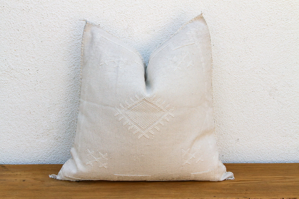 24" Riad Weave Moroccan Silk Pillow