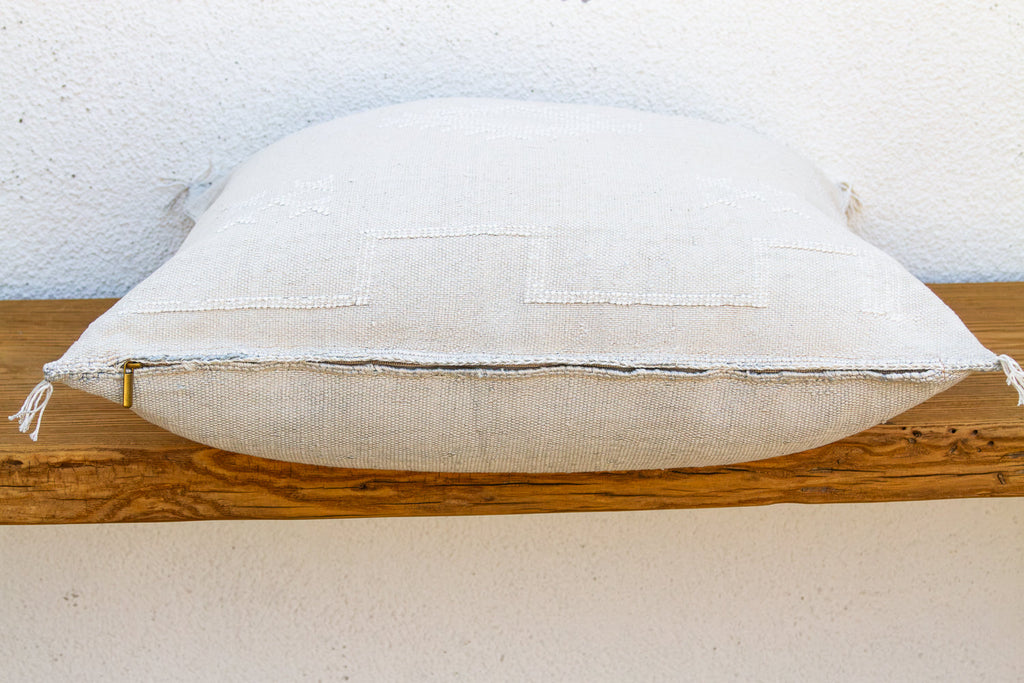 24" Riad Weave Moroccan Silk Pillow