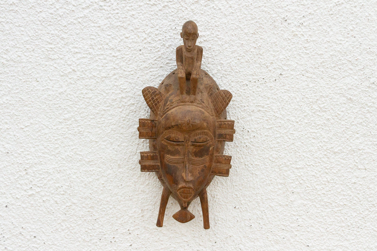 Storytelling Guardian African Mask