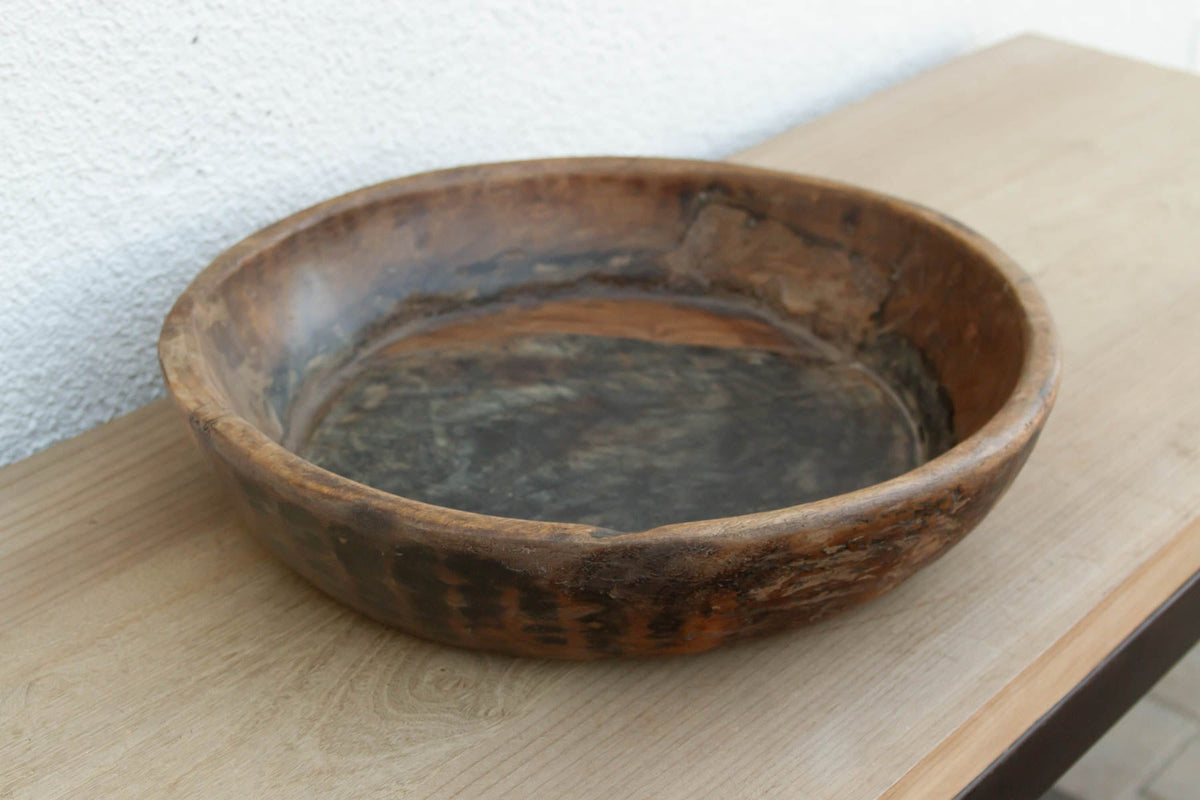 16" DM Antique Rustic Farmhouse Wood Bowl (Trade)