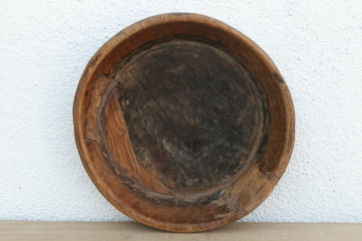 16" DM Antique Rustic Farmhouse Wood Bowl (Trade)