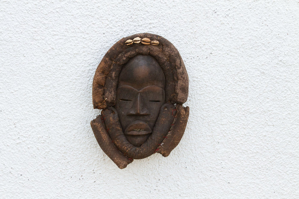 Old Kuba Bark Cloth Mask