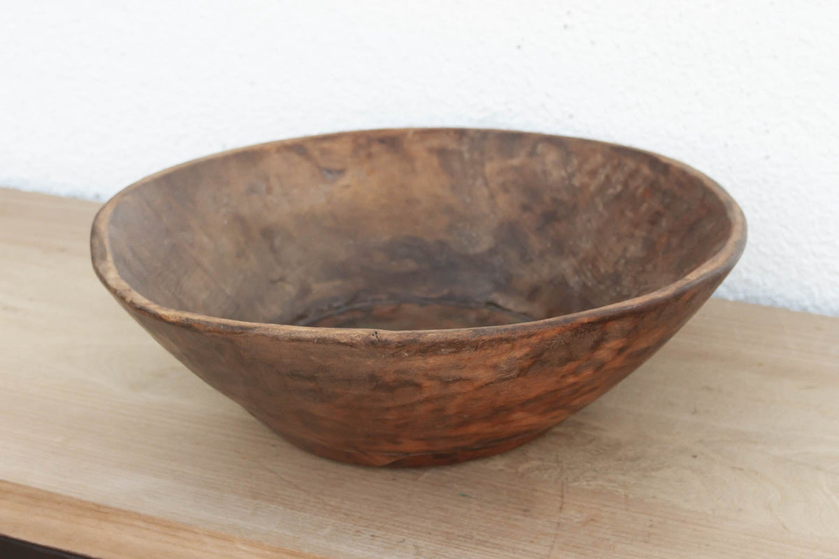 Antique Country Style Wooden Fruit Bowl (Trade)