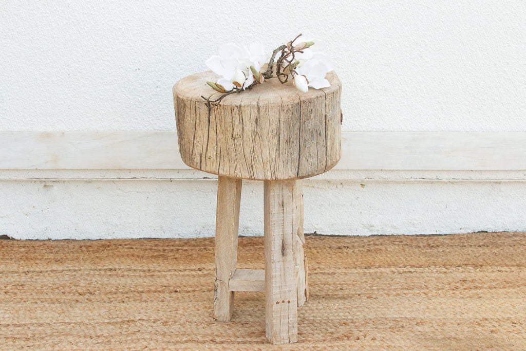 Sun Bleached Log Wood Pedestal Table (Trade)