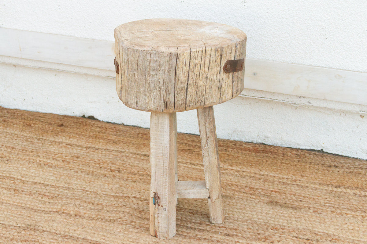 Sun Bleached Log Wood Pedestal Table (Trade)