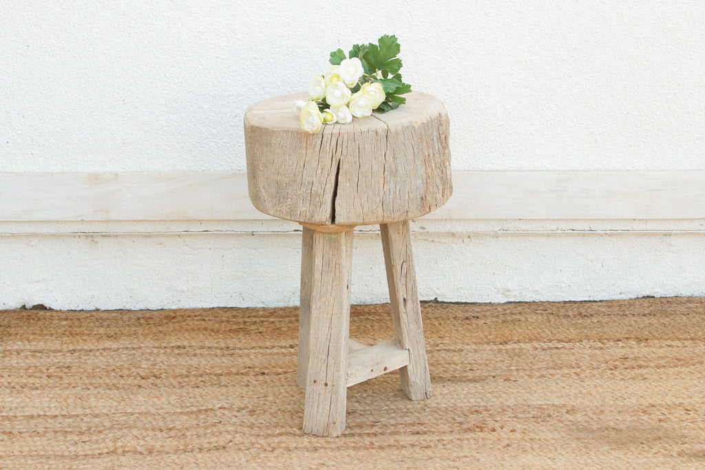 Organic Modern Metal Strap End Table (Trade)
