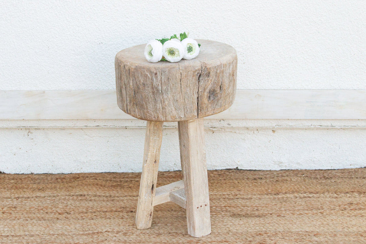 Primitive Bleached Wood Zen Round Table