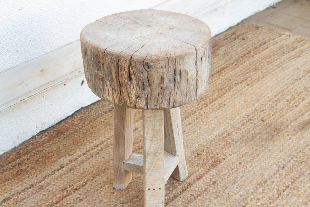 Primitive Bleached Wood Zen Round Table