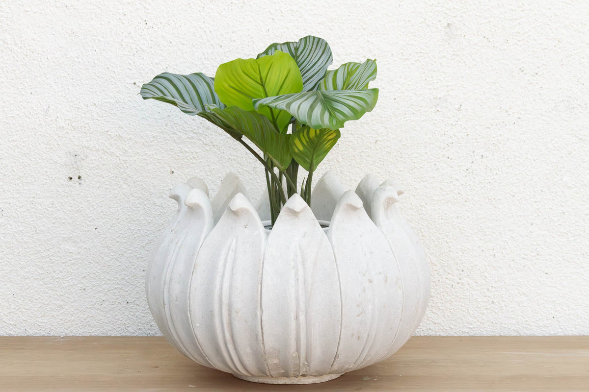 18" DM Monumental Lotus Flower Marble Planter (Trade)
