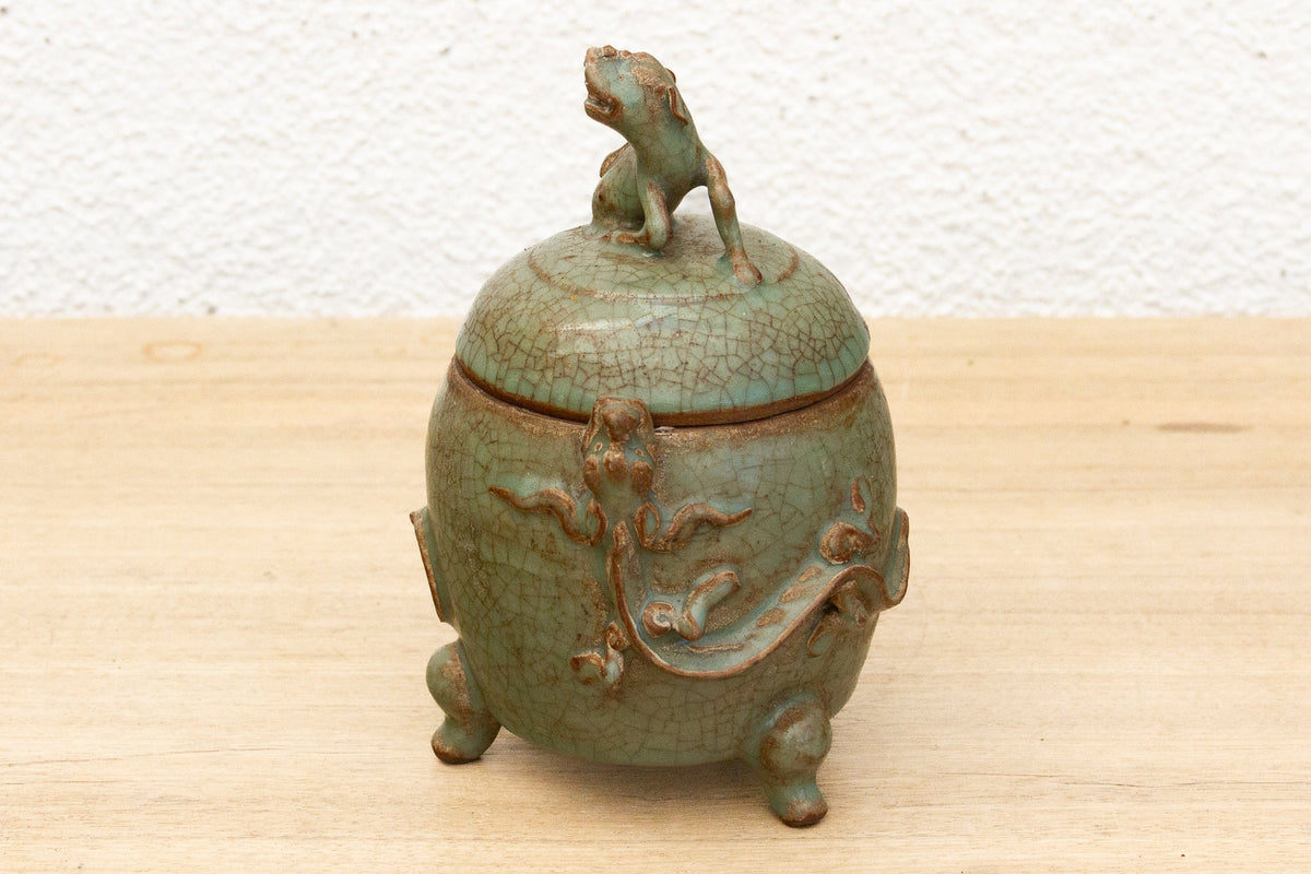 Fine Early 20th Century Guardian Lion Censer Jar