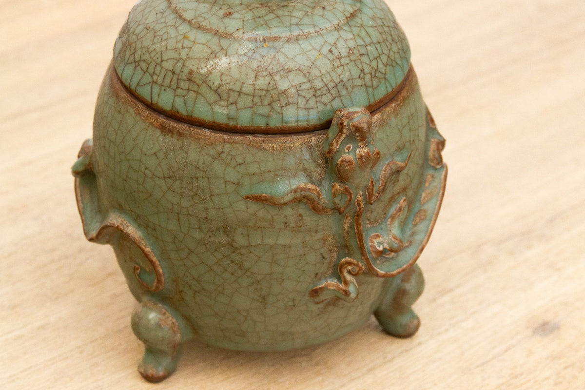 Fine Early 20th Century Guardian Lion Censer Jar