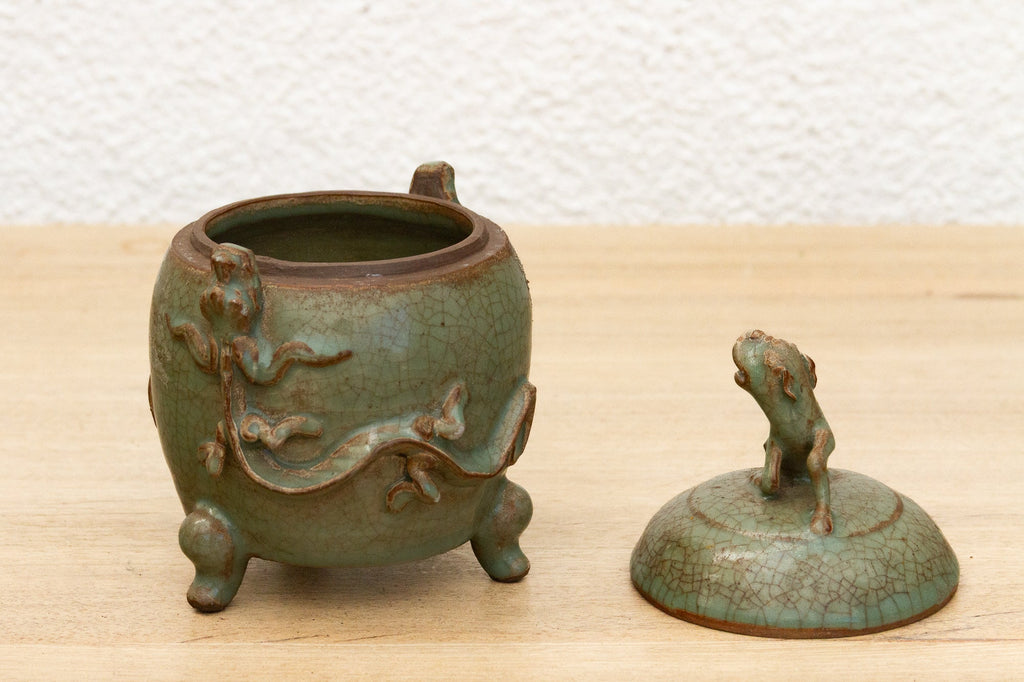 Fine Early 20th Century Guardian Lion Censer Jar