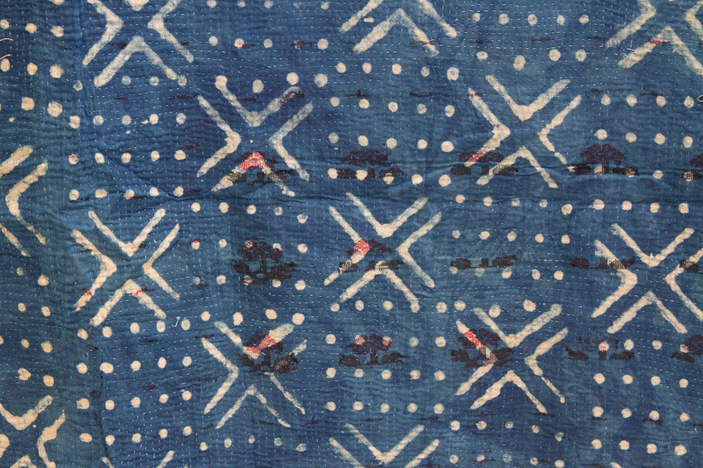 Lattice Motif Vintage Indigo Printed Throw