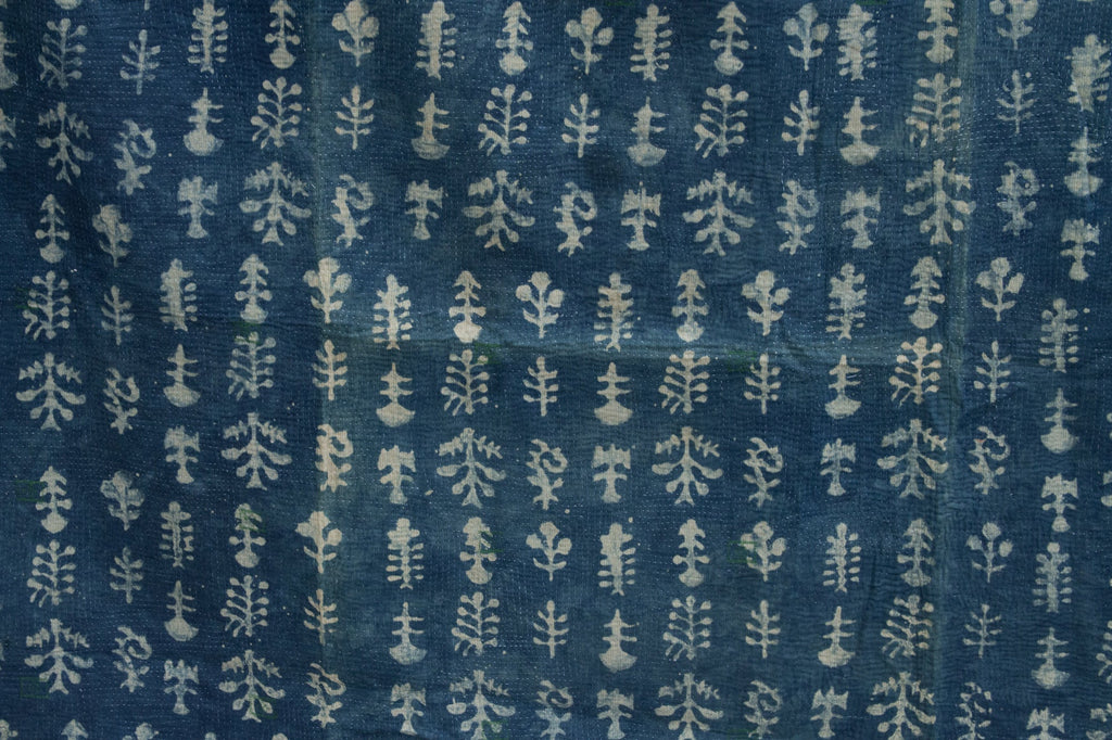 Lattice Motif Vintage Indigo Printed Throw