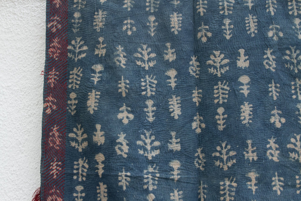 Little Groves Vintage Indigo Printed Throw