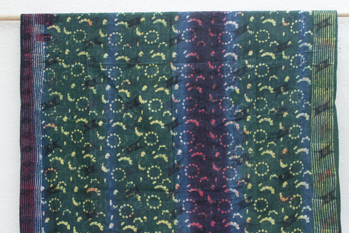 Sparkle Floral Vintage Indigo Printed Throw