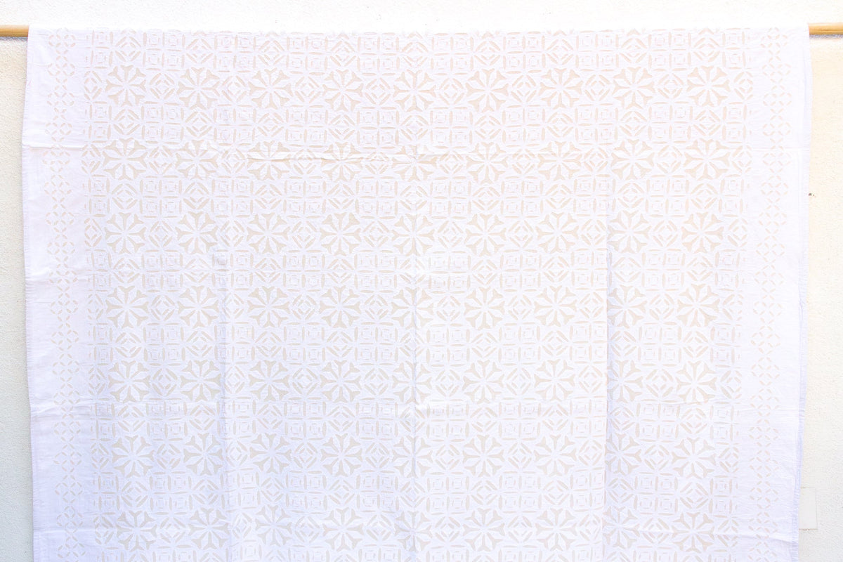 Dahhia Radiance White Cotton Bedcover
