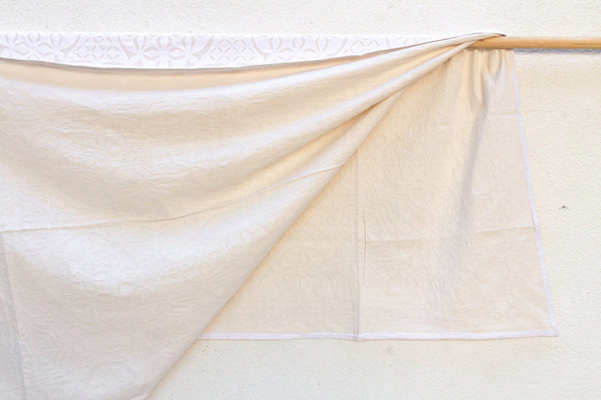 Peony Circle Cotton Applique Bedcover