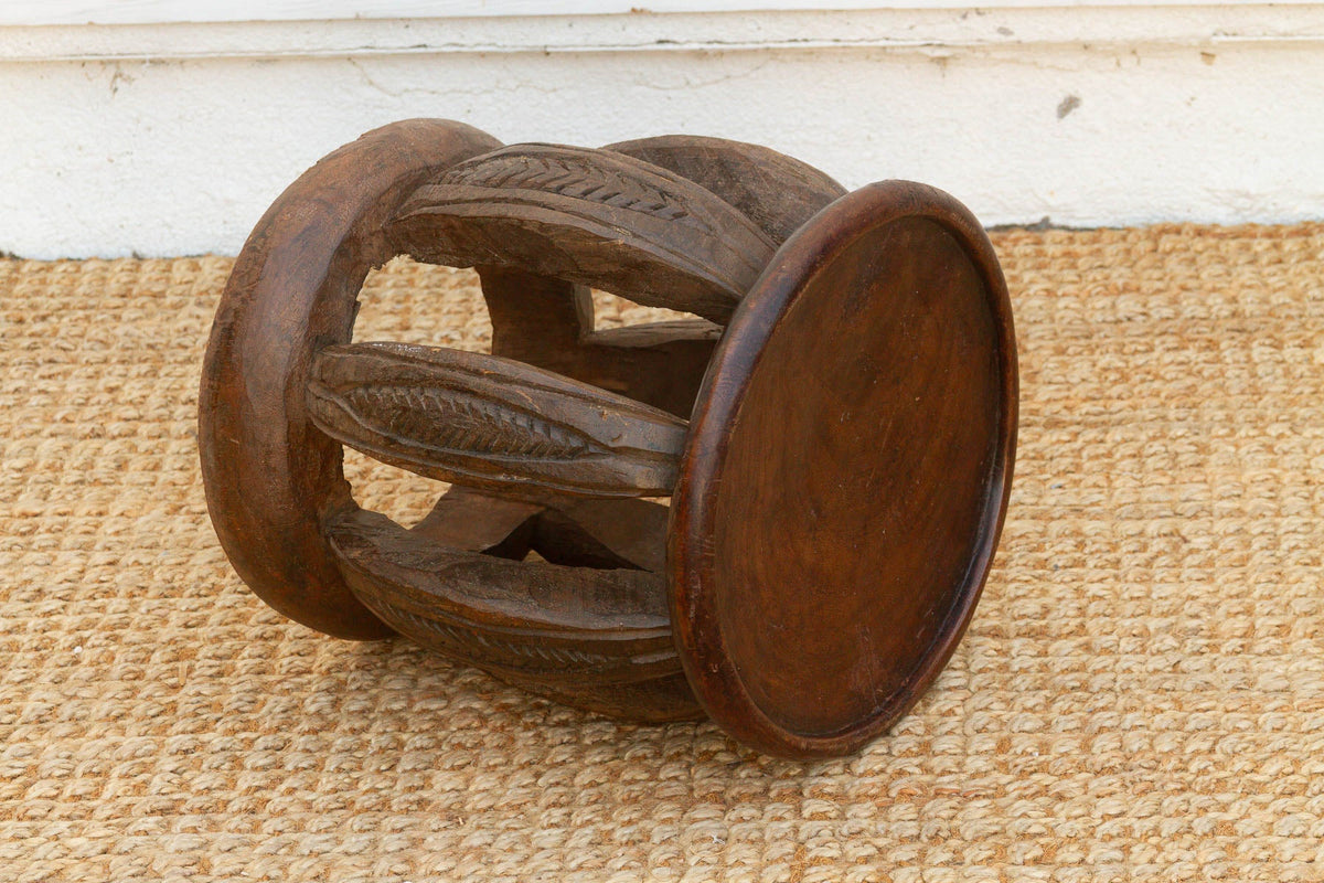 Antique Rustic Minimalist Lobi Stool