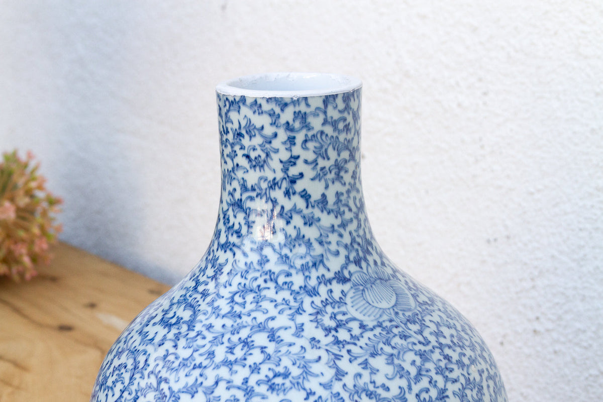 Blue & White Qinghua Floral Vase