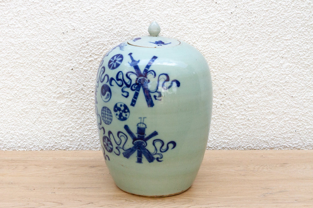 Blue & White Porcelain Lidded Jar