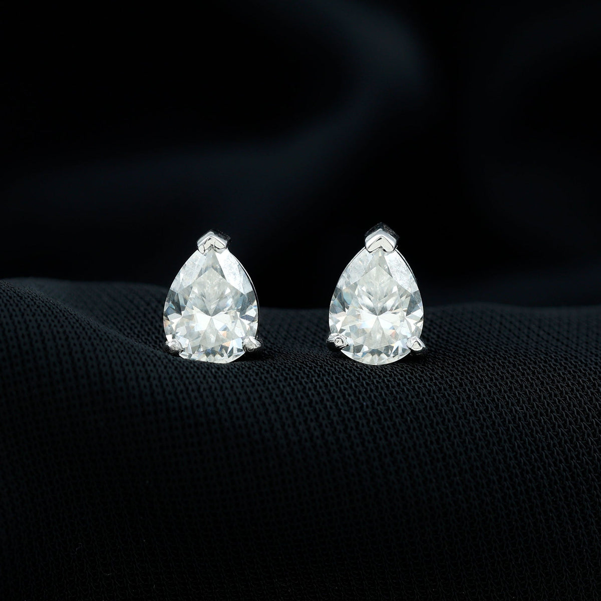 Certified 2.6 Carat Diamond Teardrop Earrings With Screw Back