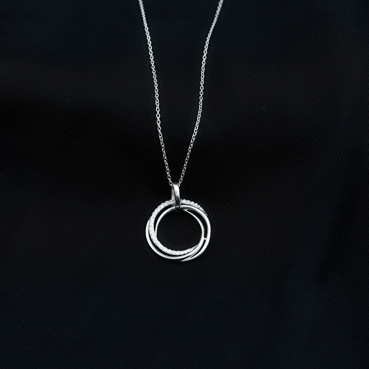 Certified Moissanite Open Circle Necklace for Women