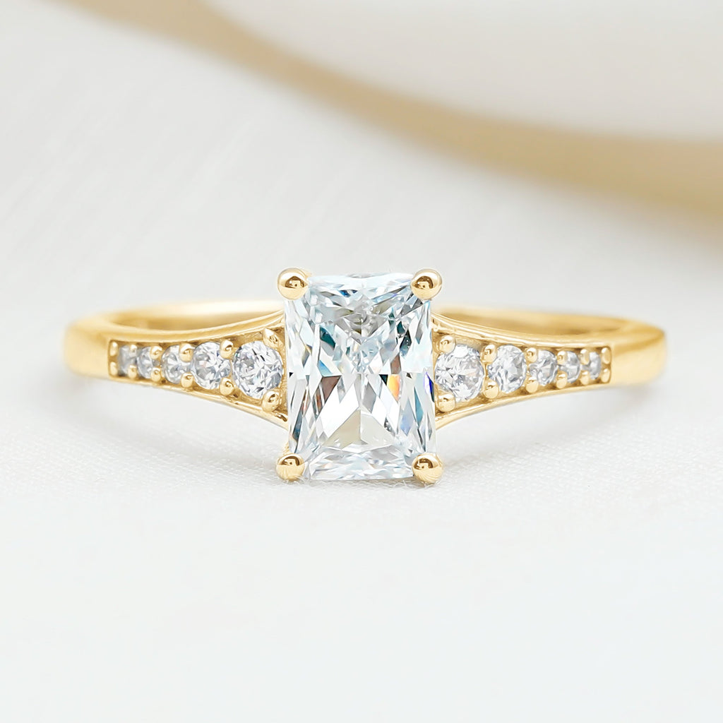Brilliant Cut 1.7 Carat Lab Grown Diamond Emerald Cut Engagement Ring