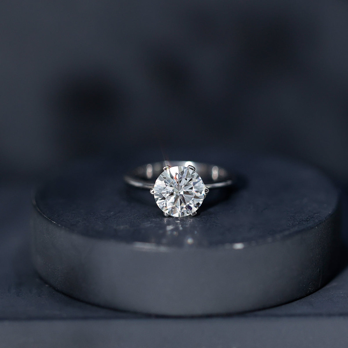 IGI Certified Lab Grown Diamond 2 CT Engagement Ring for Women
