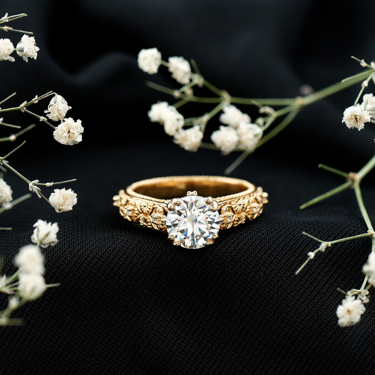 Lab Grown Diamond Antique Looking Engagement Ring