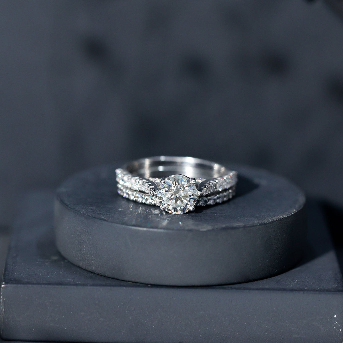 Certified 2 Carat Round Lab Grown Diamond Wedding Engagement Ring Set