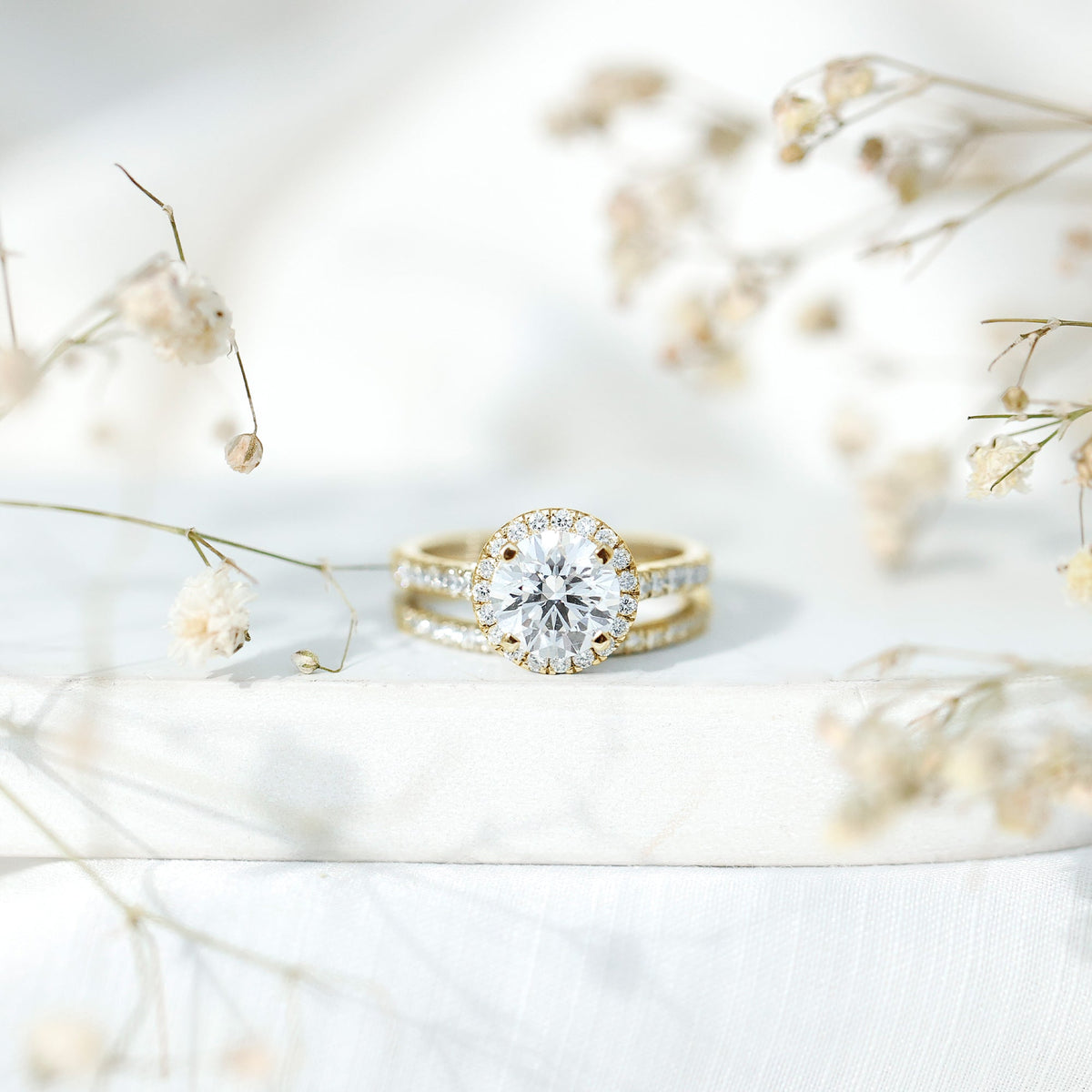 Certified Lab Grown Diamond Halo Ring With Wedding Band