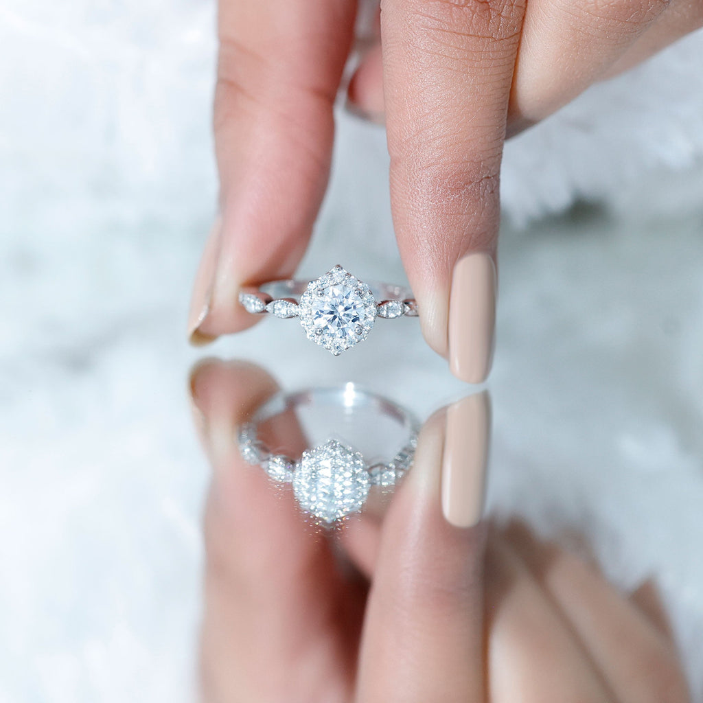 Brilliant Cut Lab Grown Diamond Vintage Solitaire Ring