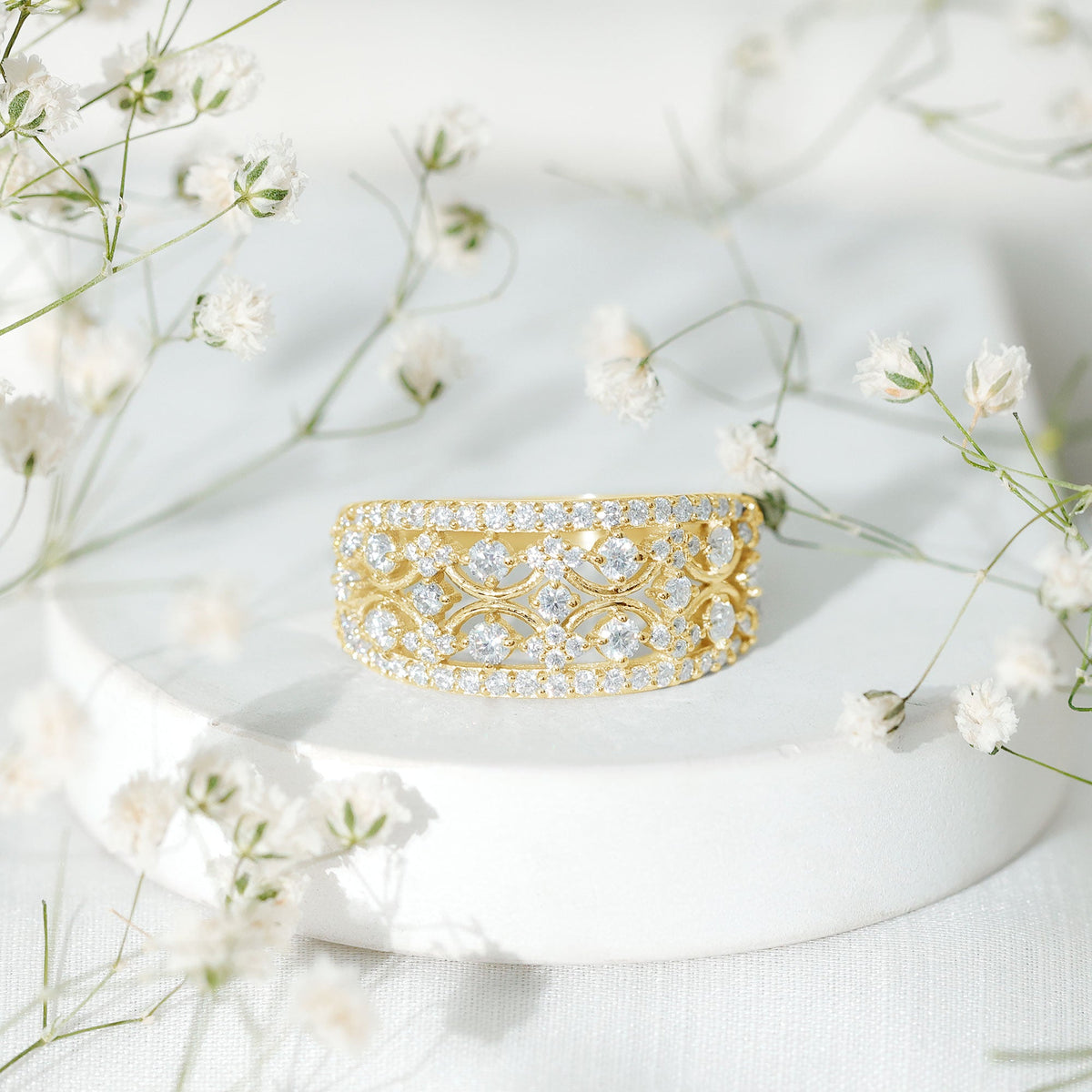 Vintage Inspired Lab Grown Diamond Wedding Band for Women