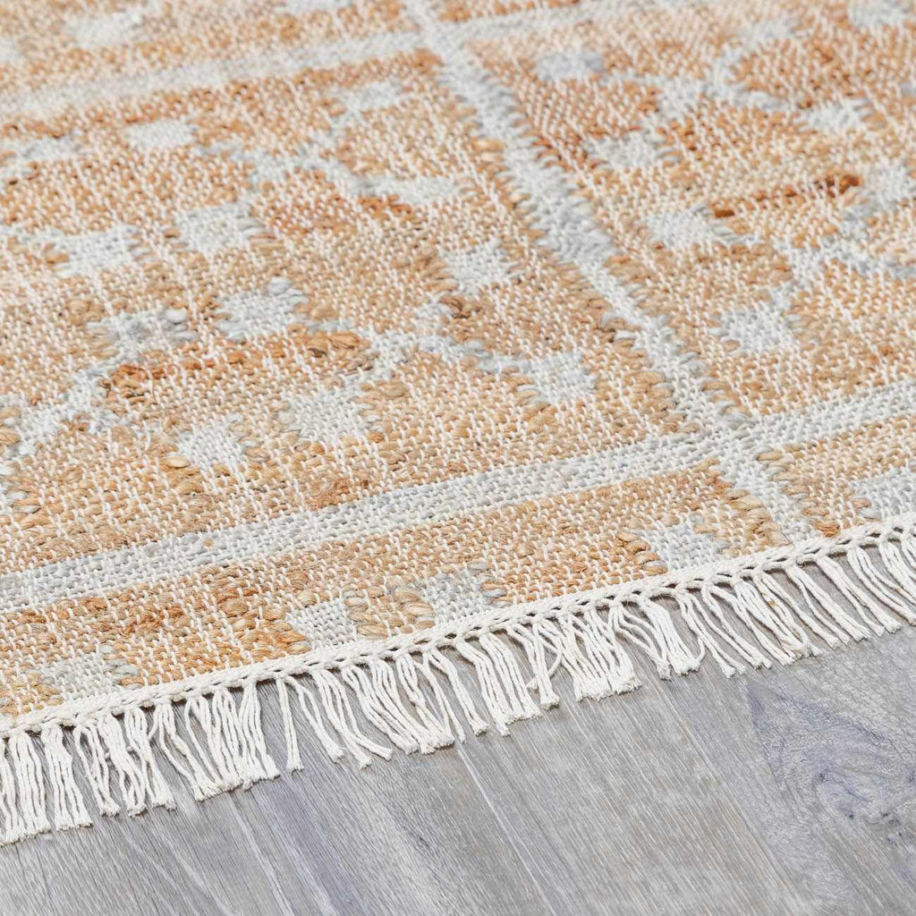 Rice Handcrafted Fringed Jute Carpet