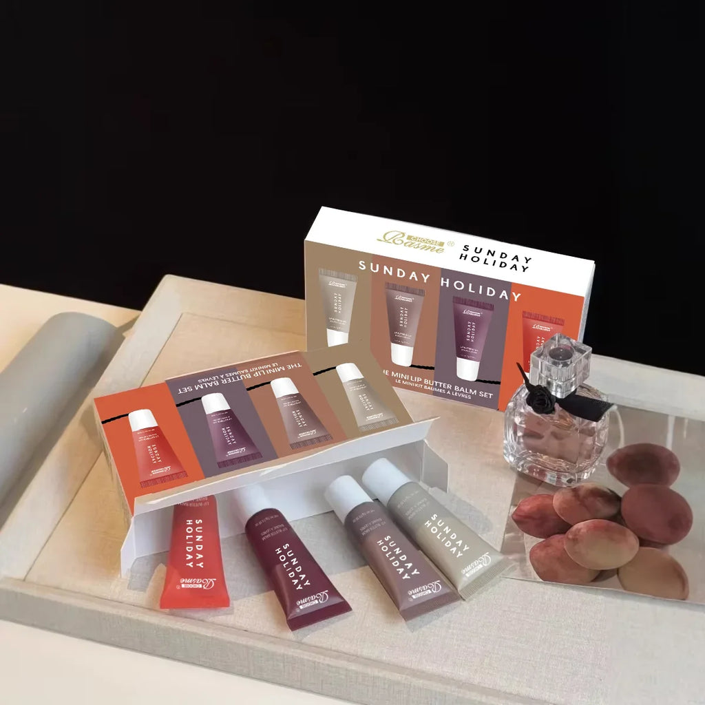 Christmas gift Moisturizing Mirror Lipstick Vanilla Powder Sugar Coffee Cake Smell Lipstick Transparent Oil Makeup Set