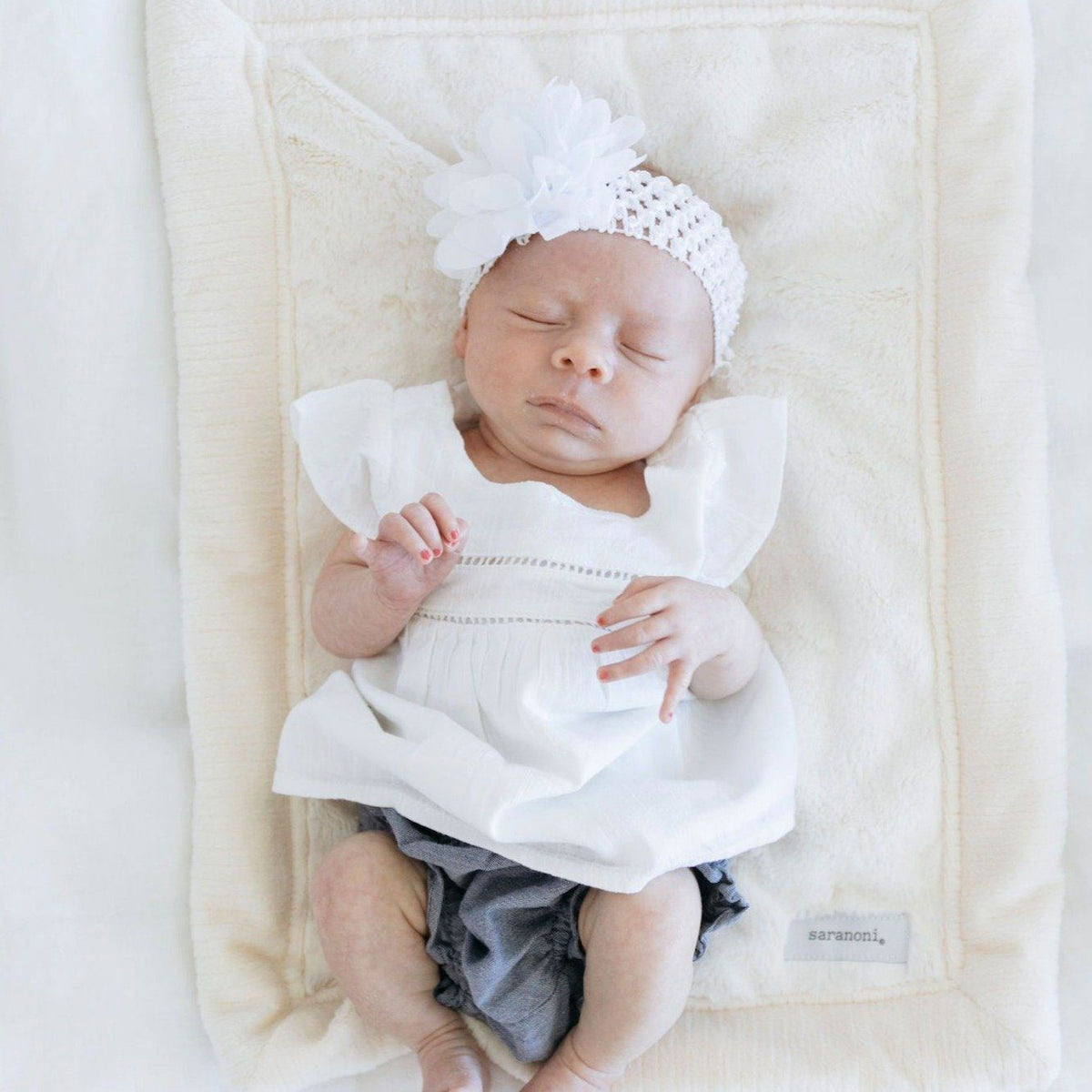 Lush Mini Blankets by Saranoni