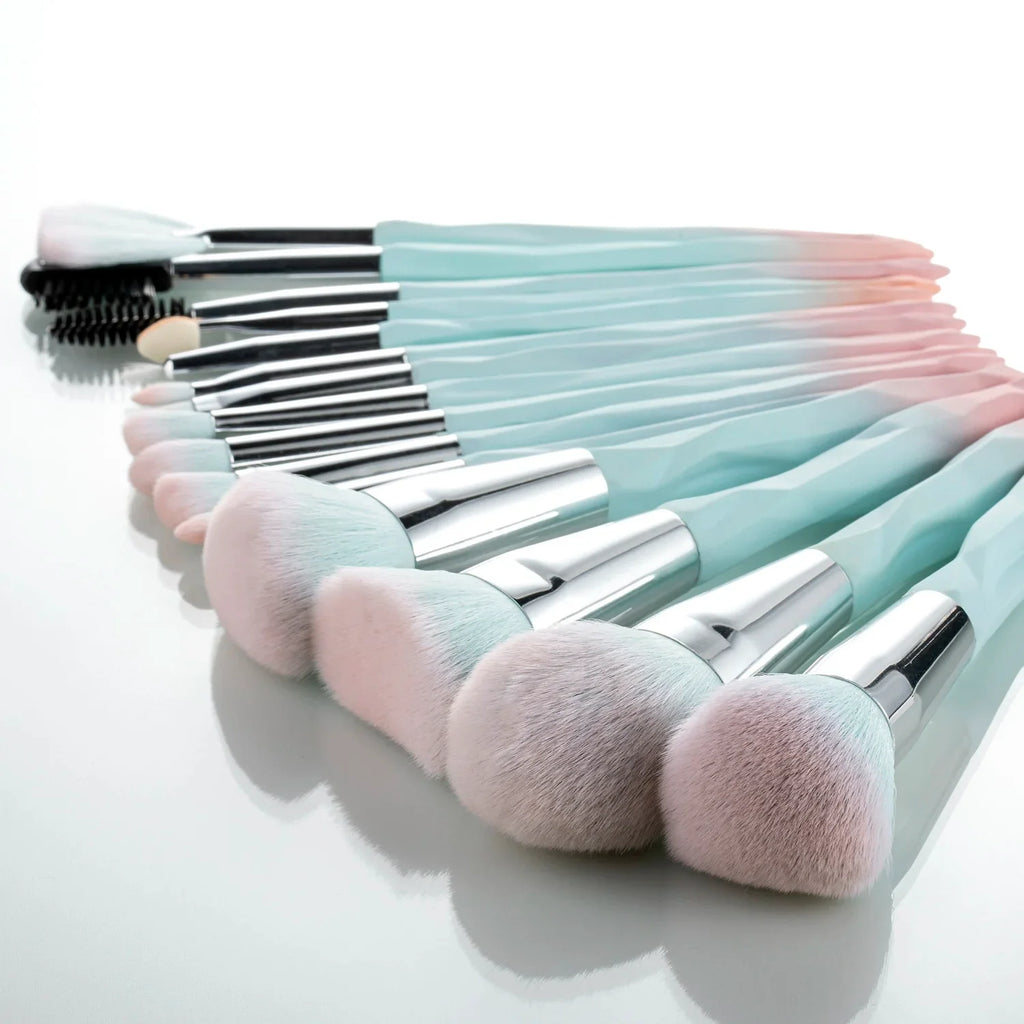 15pcs Premium Makeup Brush Loose Brush Blush Brush Foundation Brush Eyeshadow Eyeliner Brush Full Set Of Professional MakeupTool