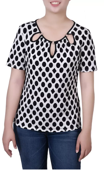 Ny Collection Plus Size Short Sleeve with Ring Details Top, 2X