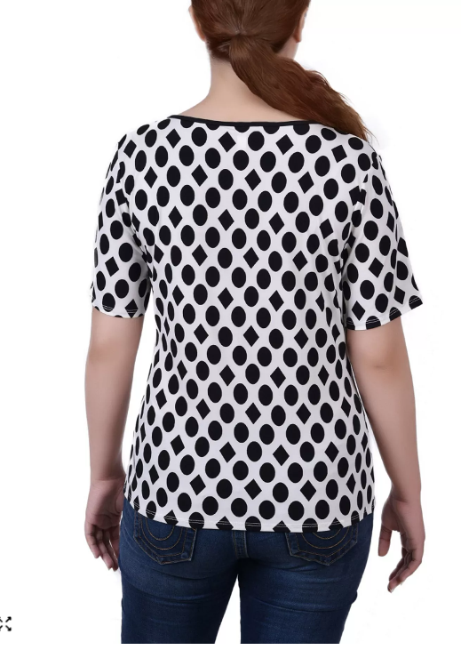 Ny Collection Plus Size Short Sleeve with Ring Details Top, 2X