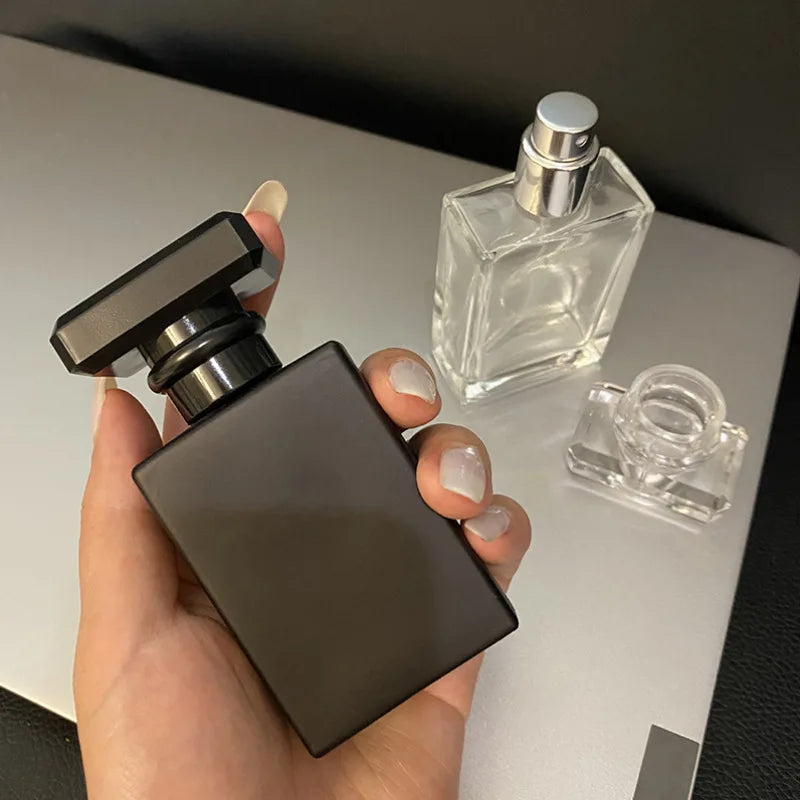 30ml 50ml 100ml Portable Perfume Bottle Squirt Travel Refillable Spray Bottle Glass Empty Sample Sub-Bottling Travel Essentials