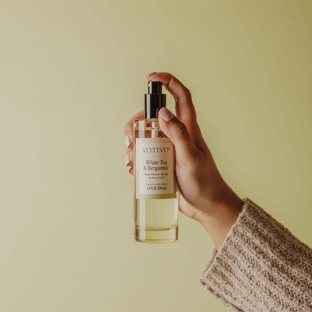 Votivo White Tea & Bergamot Room & Linen Spray