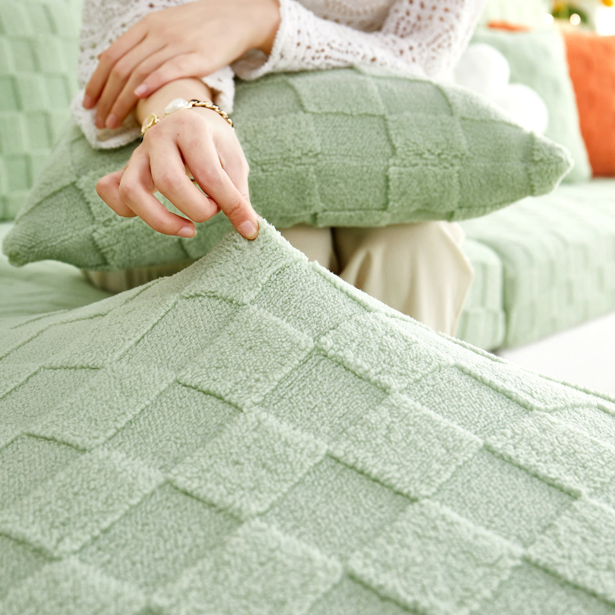 Stretchable Cotton Velvet Sofa Cover Furniture Covers for Pets Slipcovers and Couch Cushion Covers