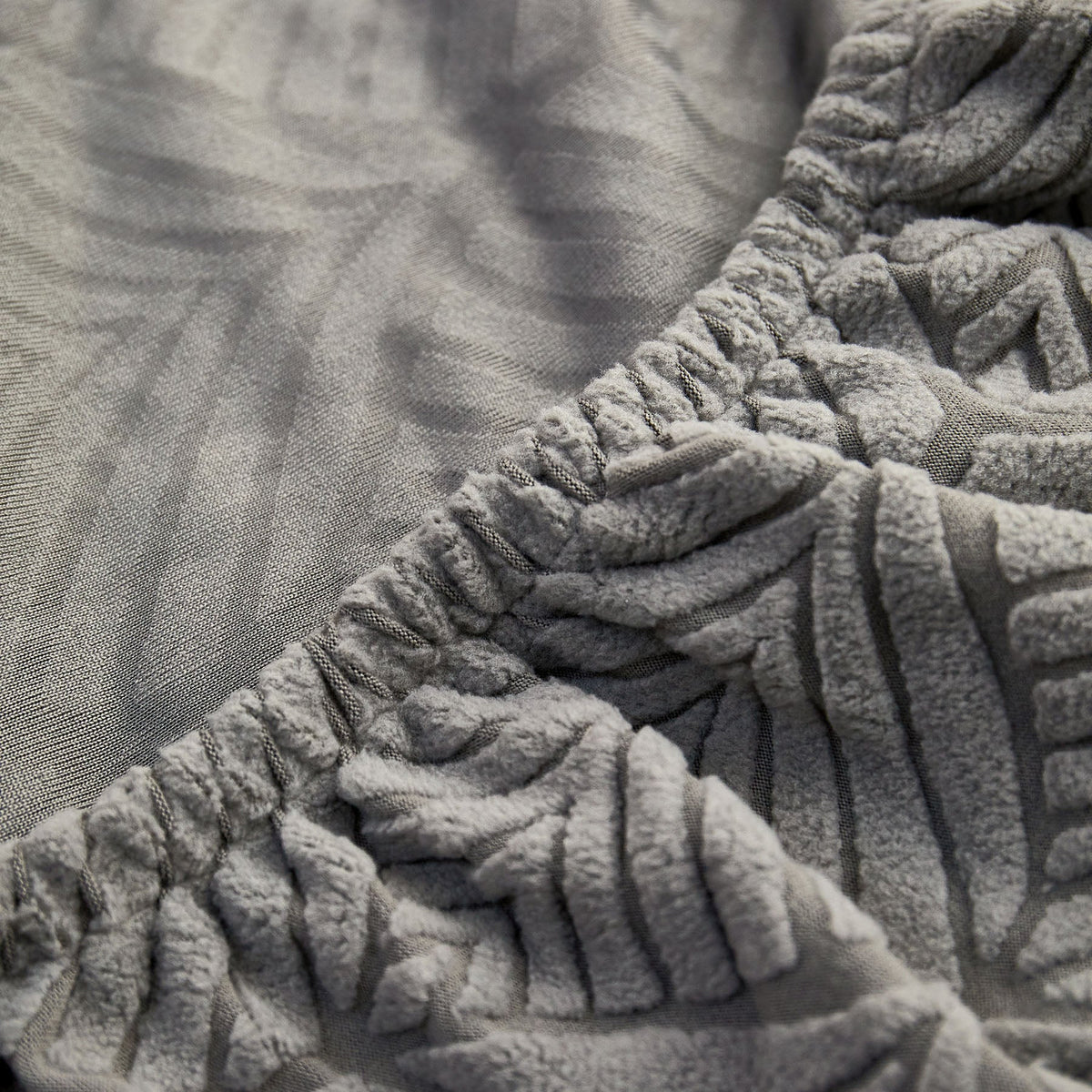 3D Leaves Jacquard Couch Slipcovers Non-Slip Cozy Stretchy Couch Covers for Sectional