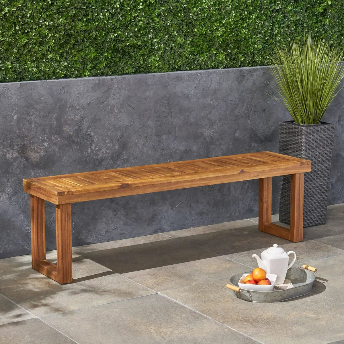 Nestor Bench