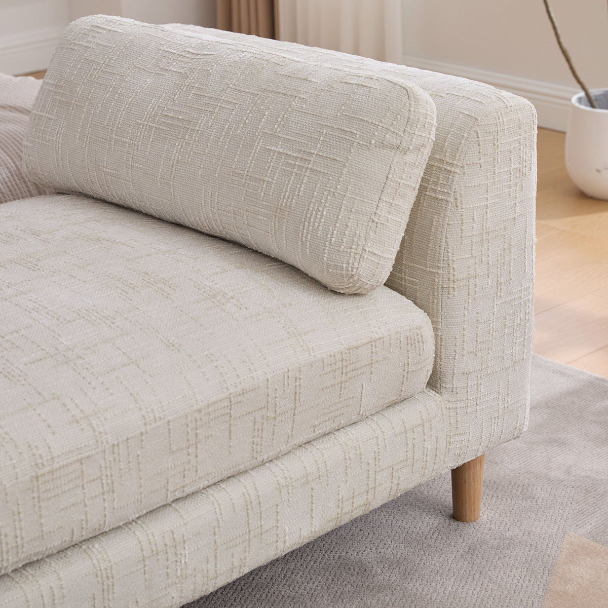 Modern Upholstered End Of Bed Bench With Armrests