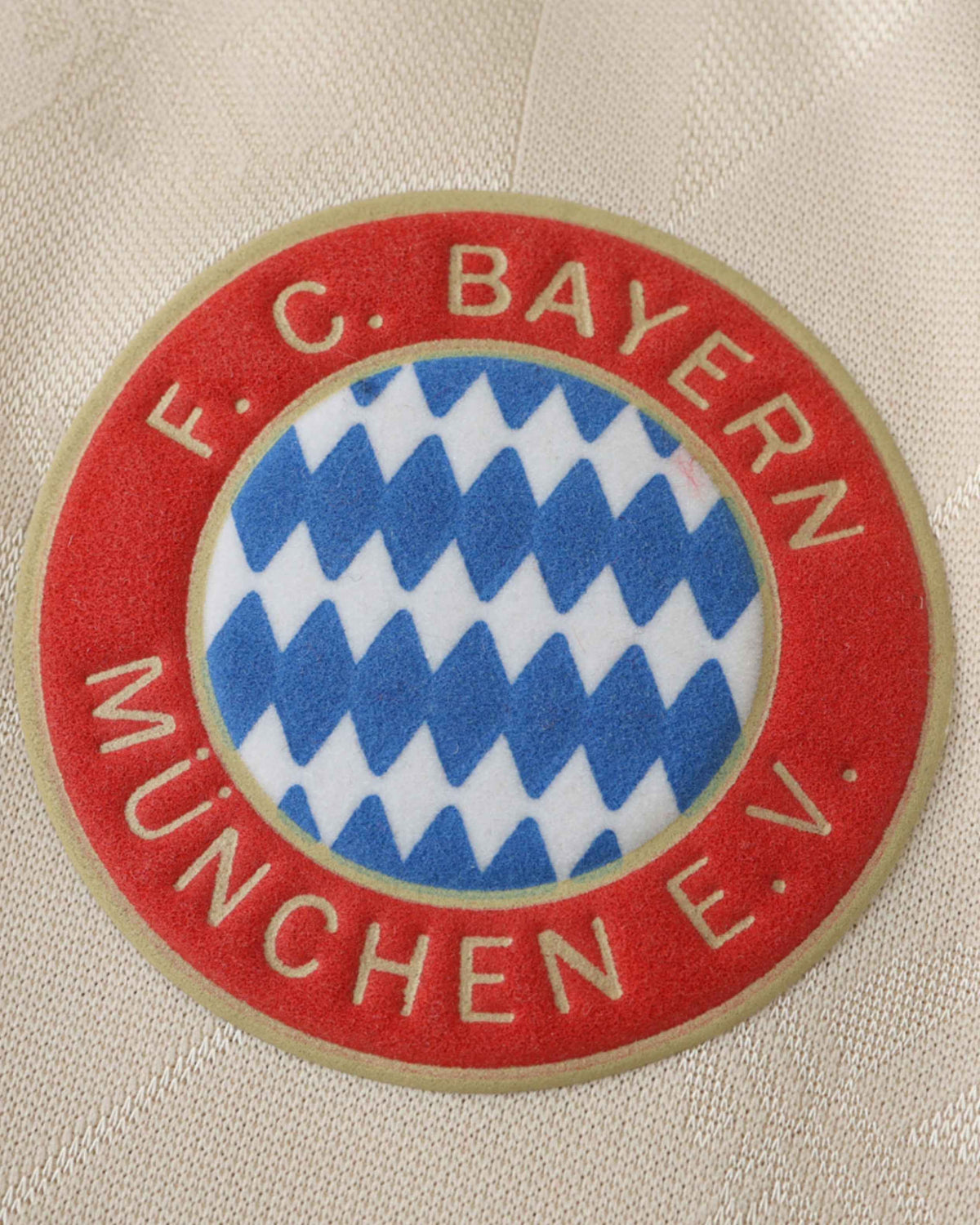 BAYERN MUNICH AWAY REMAKE 1990/92