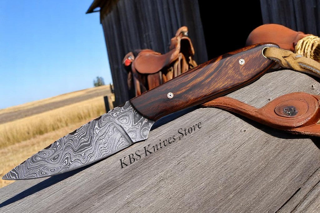 Western Belt Knife – Damascus Steel Fixed Blade