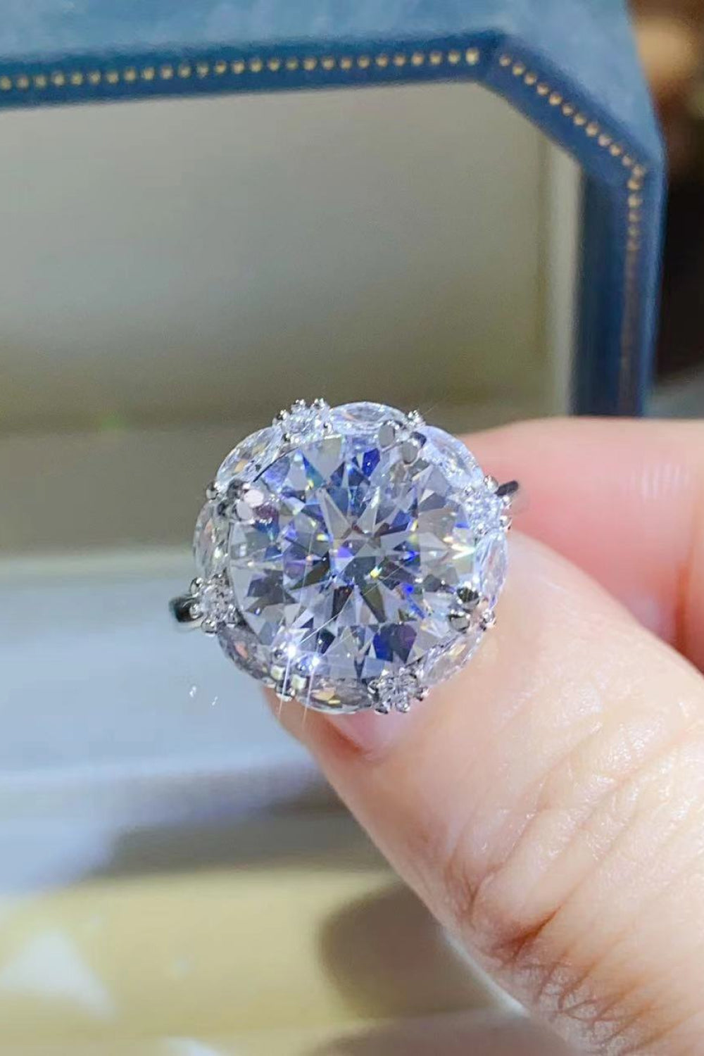 5 Carat Brilliant Round Cut Sparkala™ Platinum Over Pure Sterling Silver Ring