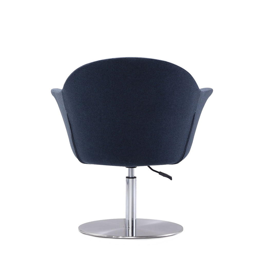 Voyager - Swivel Lounge Chair